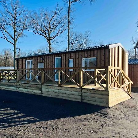 Chalet Dans La Foret Proche Disney La Houssaye-en-Brie Eksteriør billede