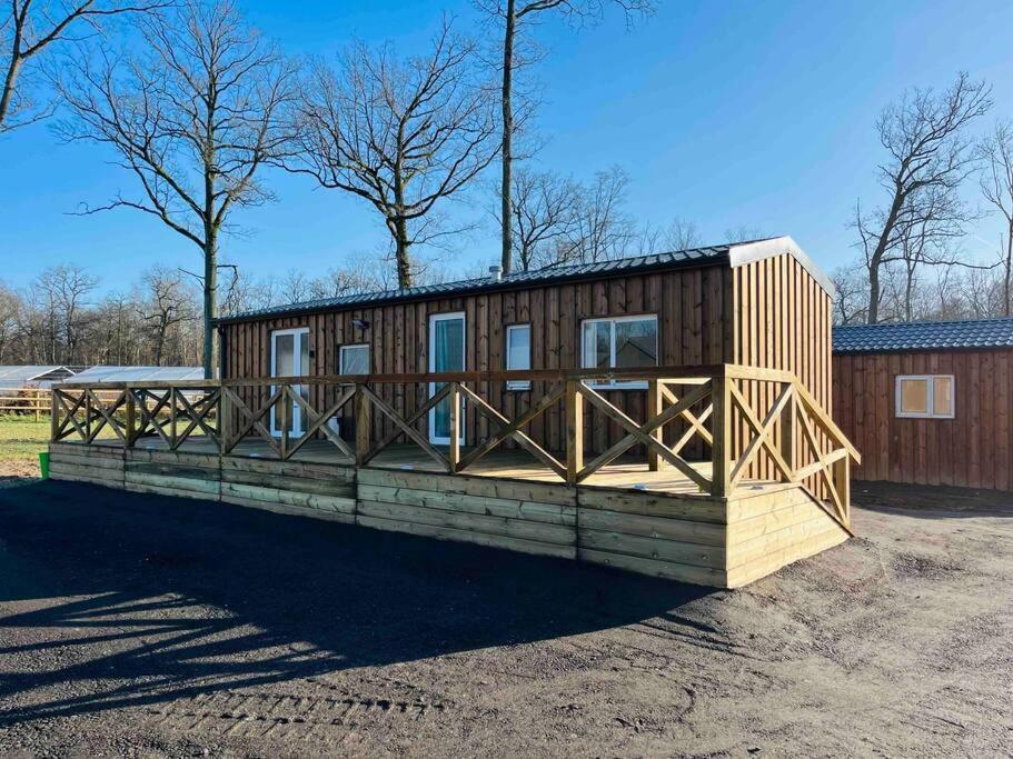 Chalet Dans La Foret Proche Disney La Houssaye-en-Brie Eksteriør billede